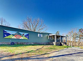 693 Reems Creek Rd, Weaverville, NC 28787