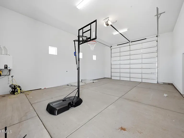 6896 E Lomas Verdes Dr — Photo 62