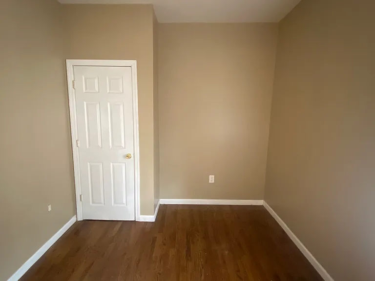 82 Girard Ave #2 — Photo 13