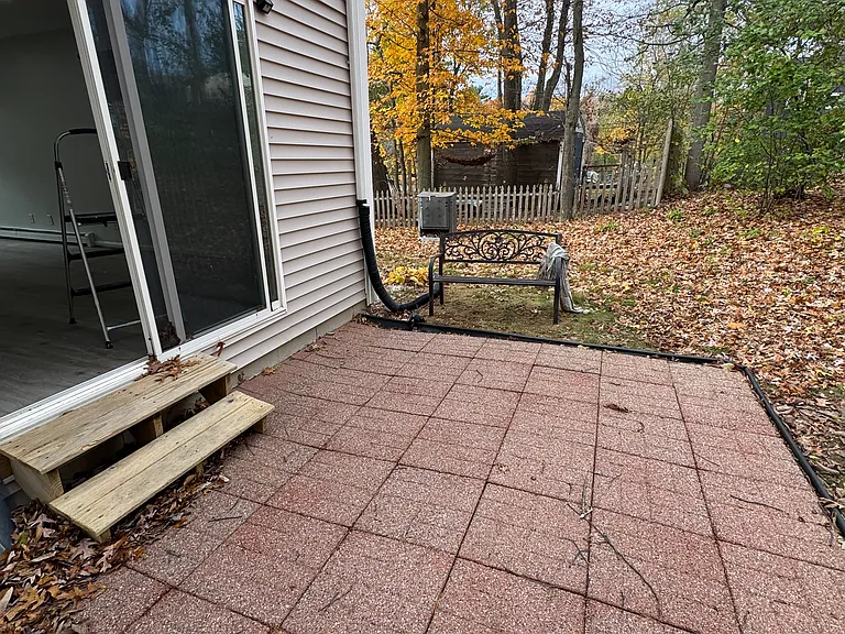 8 Dunning Ave #1 — Photo 14