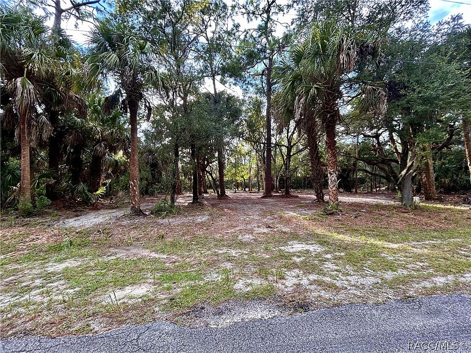 1st image of 7544 N Bitterroot Dr