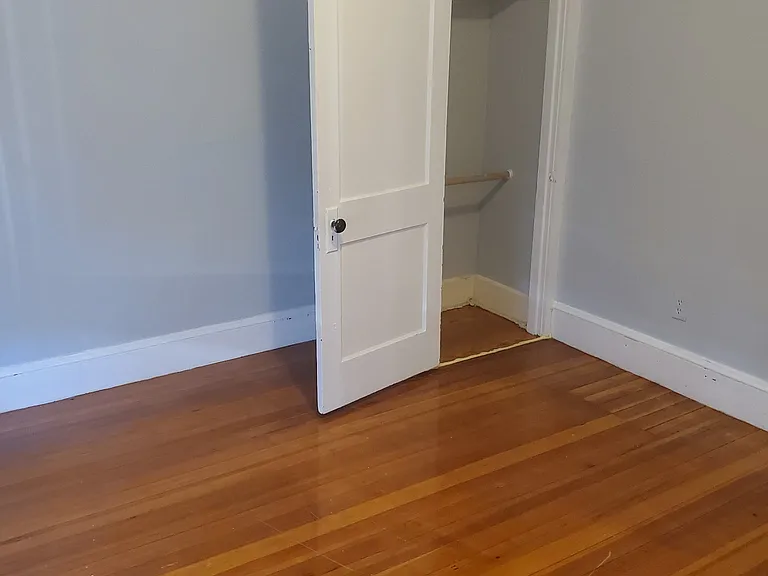 15 Riverside St #15 — Photo 4