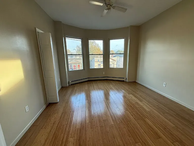 603 S 20th St #5 — Photo 2