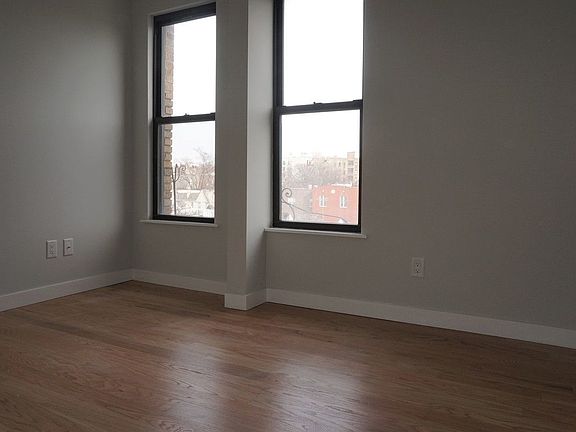 4th image of 486 Brooklyn Ave #5U