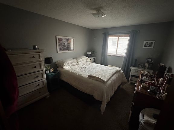 4th image of 110 N Logan St #110