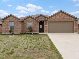 4004 Wagon Wheel Dr, Sanger, TX 76266