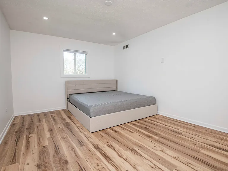 121 Ida Hertzler Ln — Photo 11