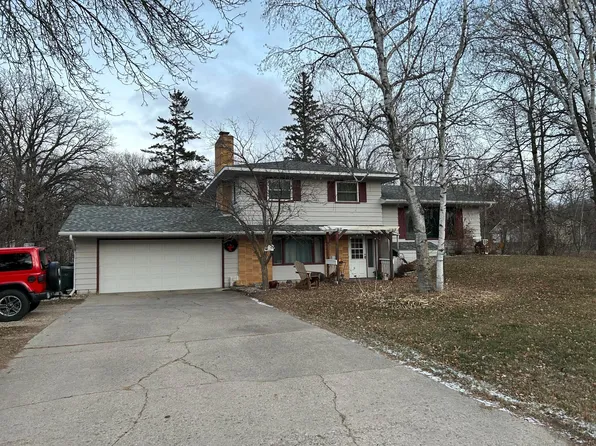 1807 N McKay Ave NE, Alexandria, MN 56308