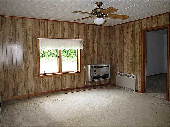 2nd image of 324 Township Road 129 N