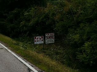 10555 Hobart Rd, Kirtland, OH 44094