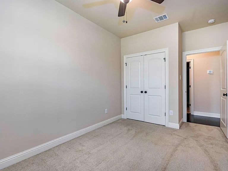 112 Melanie Rose Dr — Photo 16