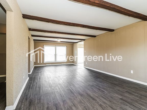 3rd image of 11875 Hidden Lake Dr