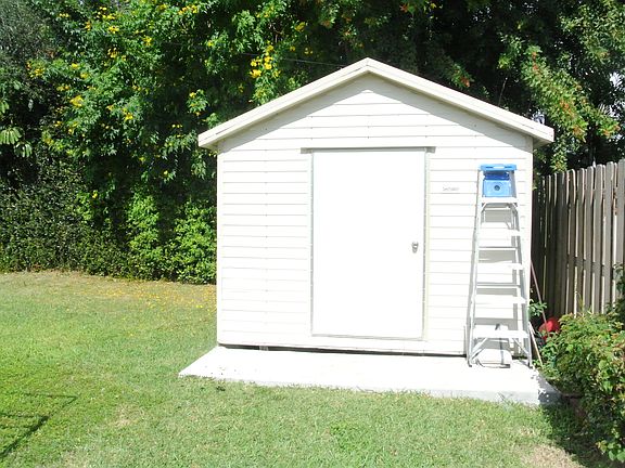 Air conditioned storage shed
