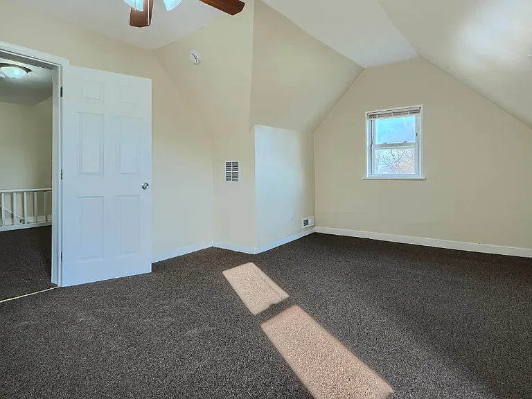 3016 Hamilton Ave #2 — Photo 17