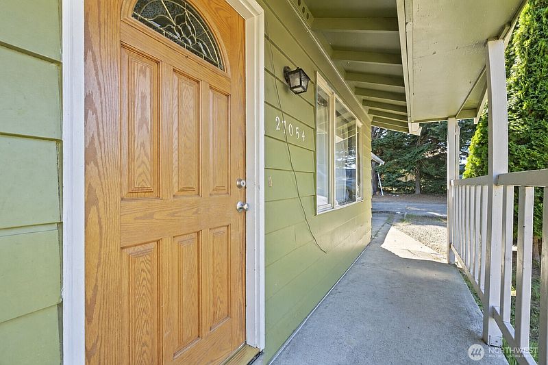 3rd image of 27054 124TH Avenue SE