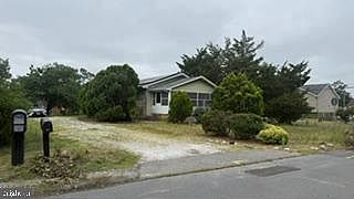 3rd image of 515 Summer Ave