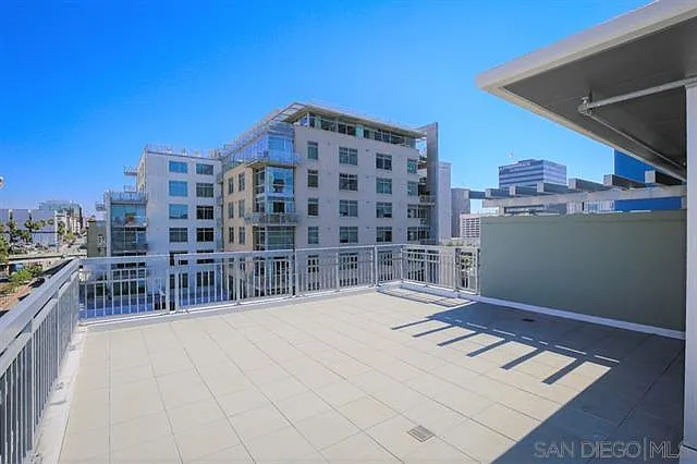 1580 Union St #705 — Photo 3
