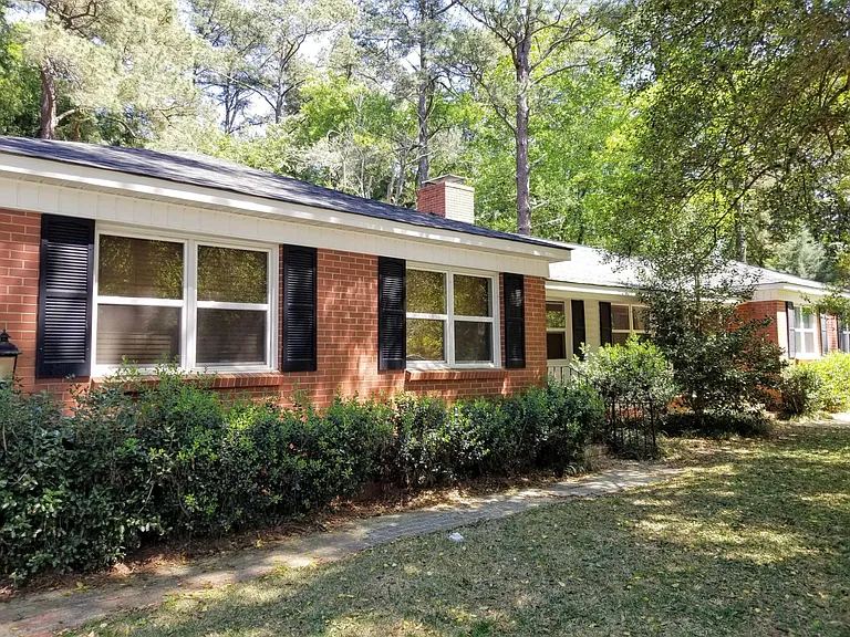 465 Orchard Rd — Photo 2