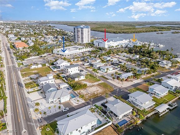 3rd image of 311 Bayland Rd