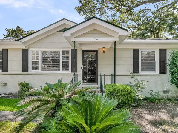 934 Yorktown Dr, Charleston, SC 29412