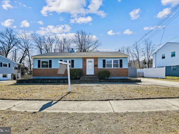 6207 Collinsway Rd, Catonsville, MD 21228