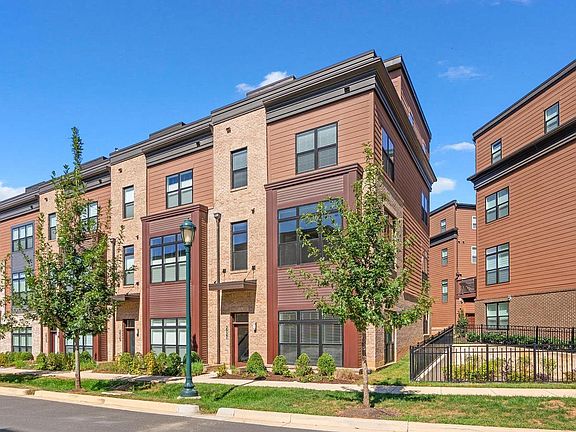 2nd image of 3927 Cranes Bill Ct