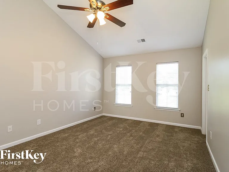 6011 Hickory Creek Rd — Photo 7