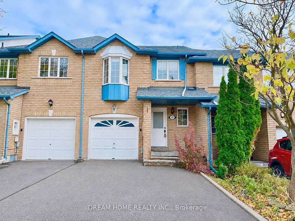 137 Kimono Cres