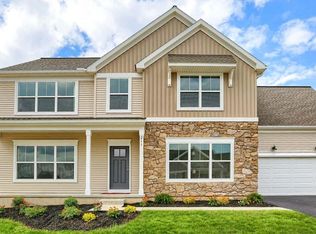 211 Wright Dr, Mechanicsburg, PA 17055