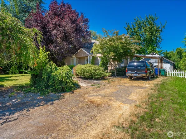 6823 60th Street E, Puyallup, WA 98371