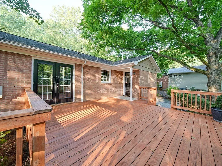 6700 Castlegate Dr — Photo 58