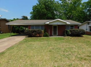 206 Mount Sylvan St, Lindale, TX 75771