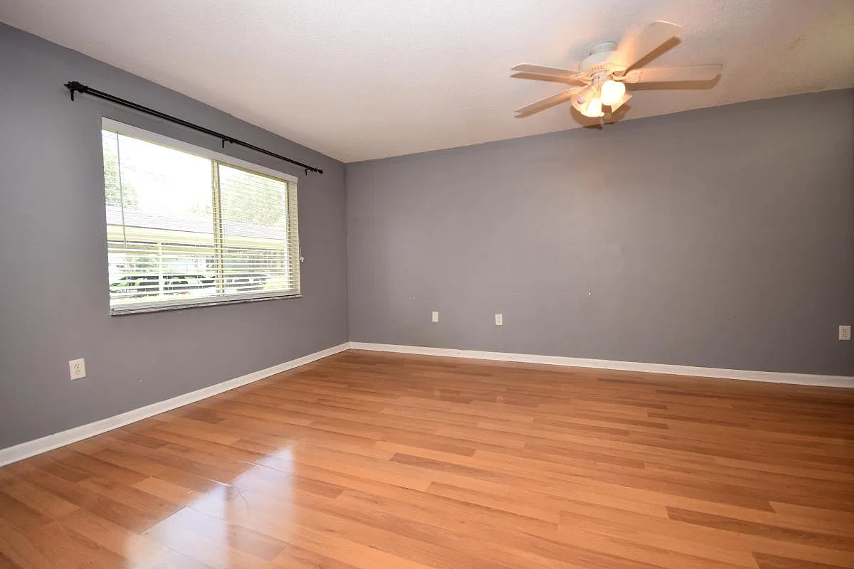 501 SW 75th Street — Photo 4