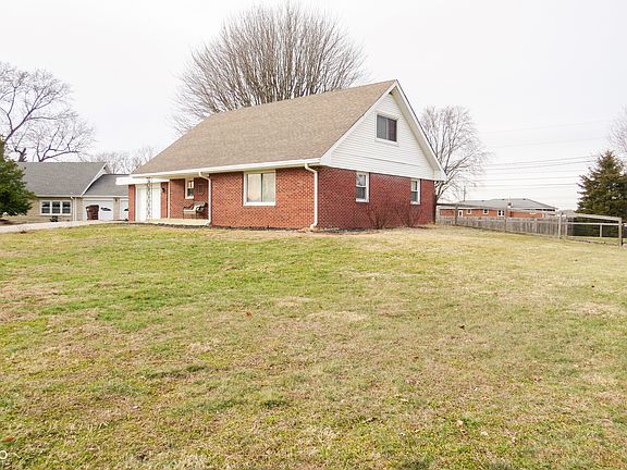 4th image of 8152 E Crescent Dr