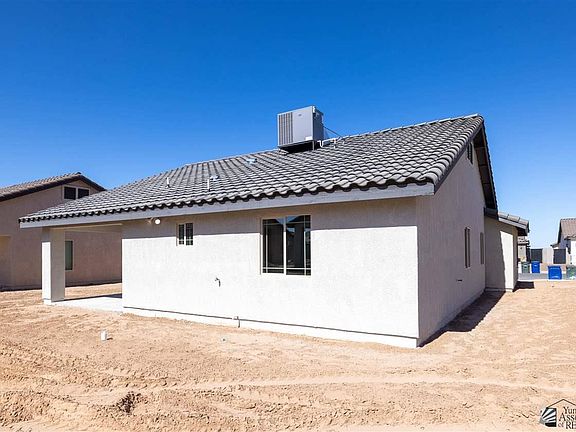 3rd image of 4635 E Udall Ln