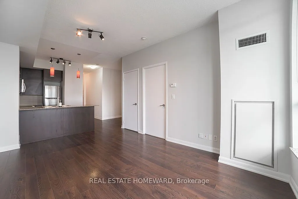 2 bed, $2,475 — Photo 4