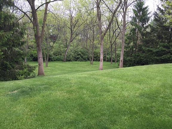 4th image of 2080 Presley Dr
