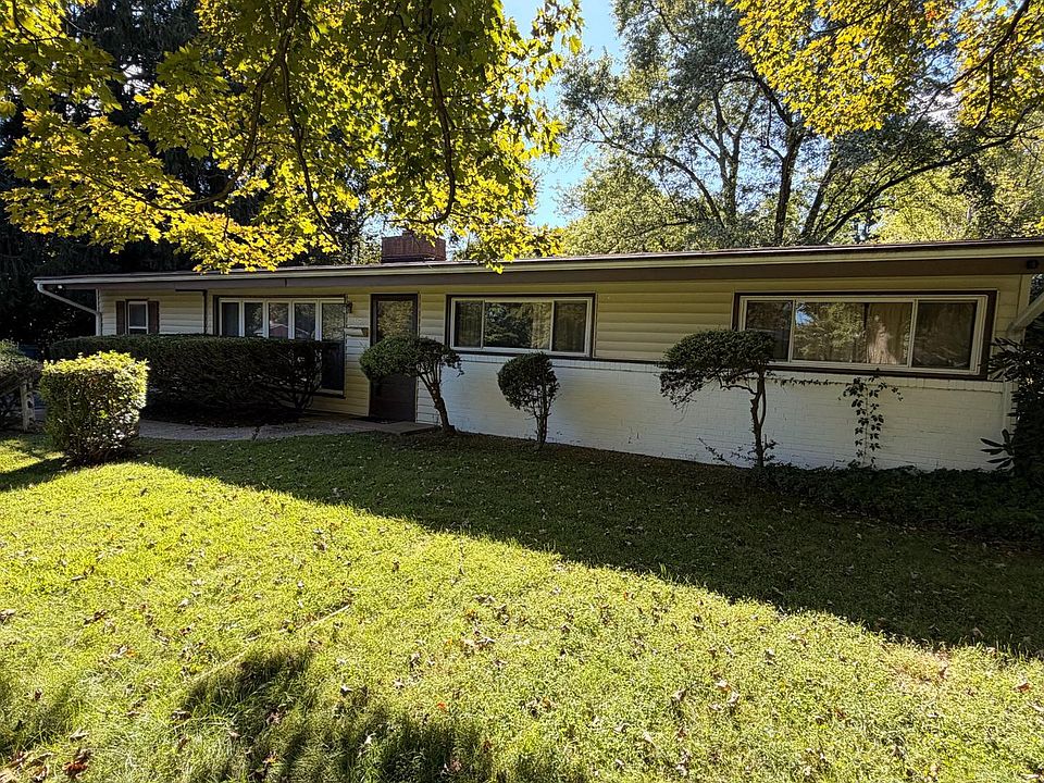 1st image of 334 Holly Rd