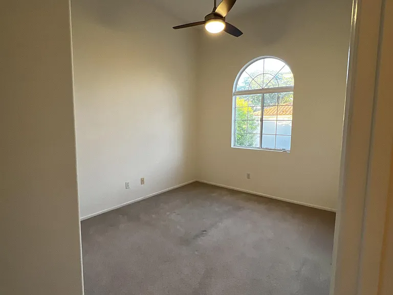 1888 Matin Cir — Photo 68