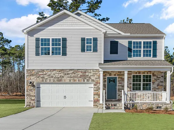 3037 Platinum Circle, West End, NC 27376
