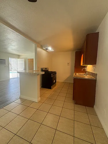 350 W 19th St #3 Photo 1 350 W 19th St #3 Photo 1