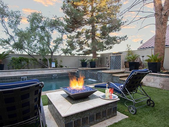 Beautiful evenings at the Villa