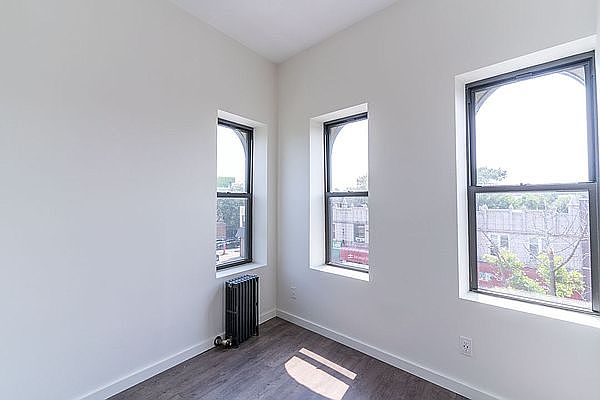 1st image of 6617 Myrtle Ave APT 3F