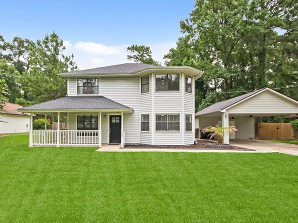 902 Mesquite Drive, Magnolia, TX 77354