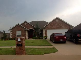 501 Tewksbury Ln, Blanchard, OK 73010