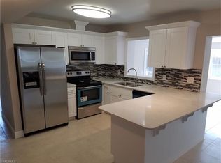 4920 Cortez Cir, Naples, FL 34112