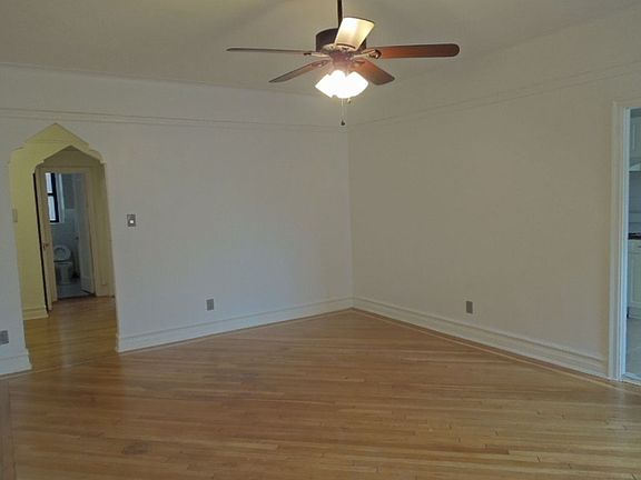 4th image of 540 Saint Johns Pl APT 3E