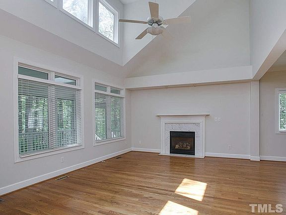 4th image of 108 Turnberry Ln