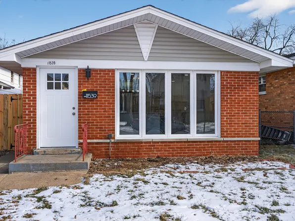 11539 S Carpenter St, Chicago, IL 60643