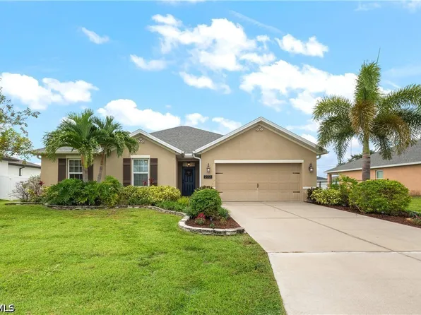 2701 SW 4th Pl, Cape Coral, FL 33914